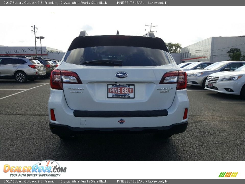 2017 Subaru Outback 2.5i Premium Crystal White Pearl / Slate Black Photo #5