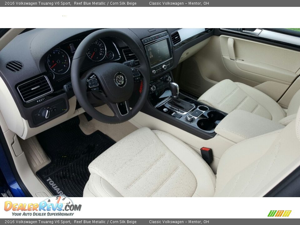 Corn Silk Beige Interior - 2016 Volkswagen Touareg V6 Sport Photo #4