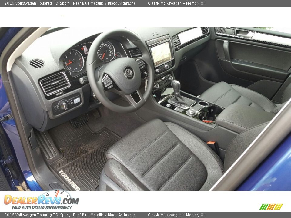 Black Anthracite Interior - 2016 Volkswagen Touareg TDI Sport Photo #4