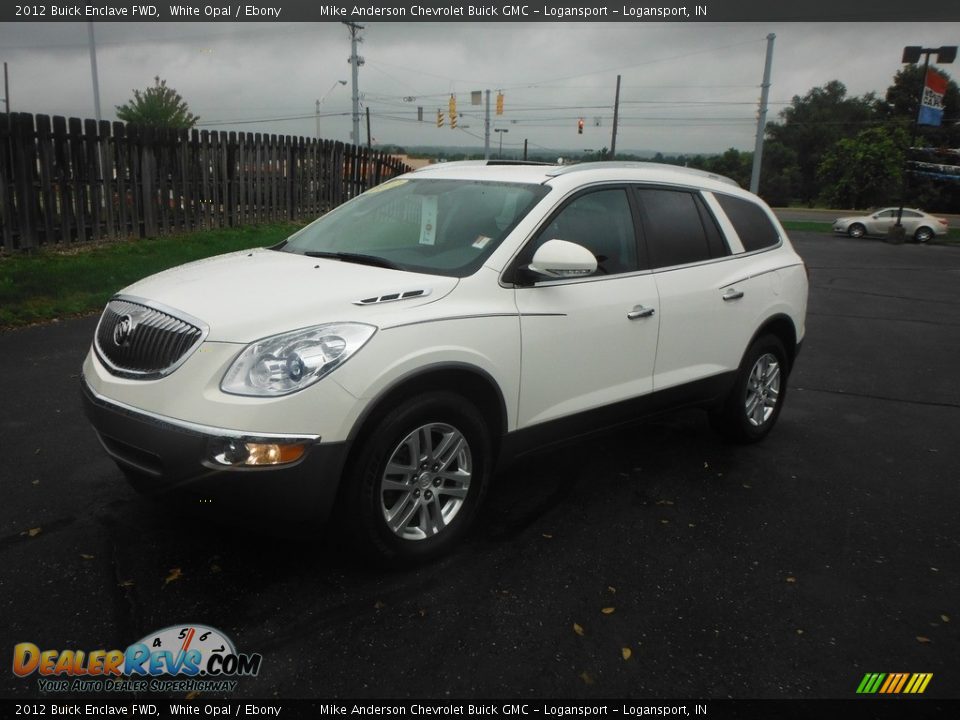 Front 3/4 View of 2012 Buick Enclave FWD Photo #2