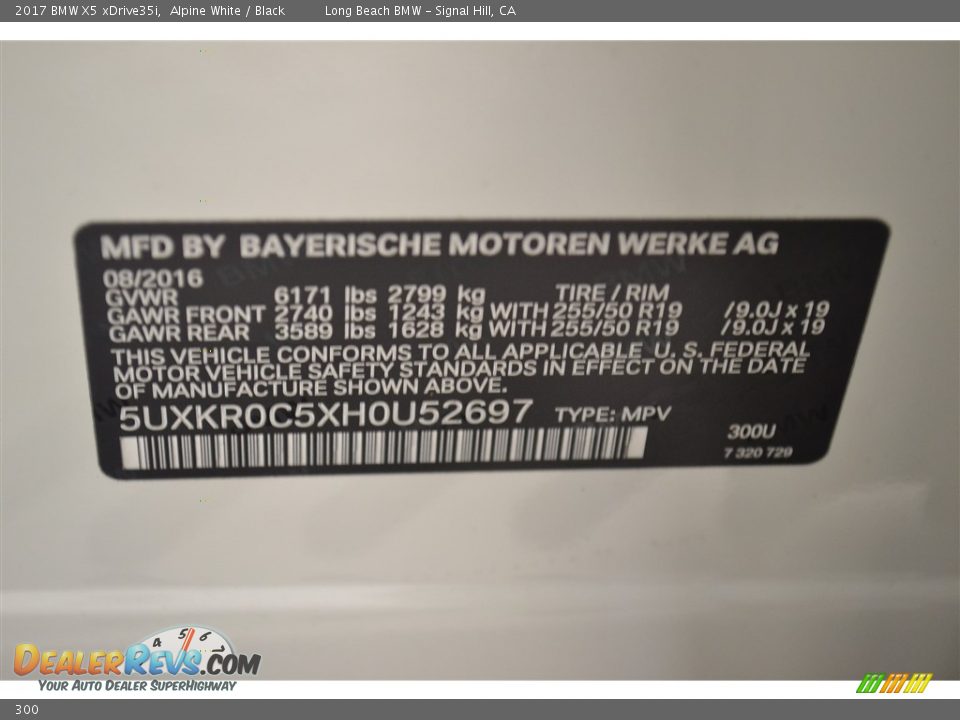 BMW Color Code 300 Alpine White