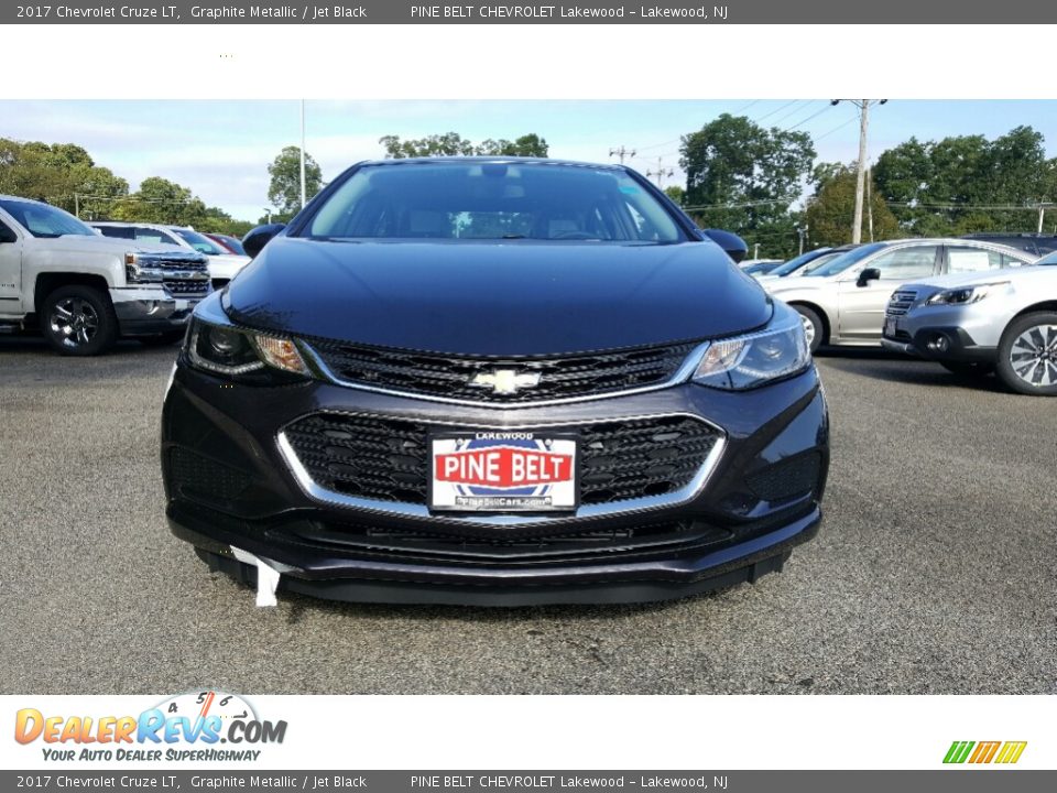 2017 Chevrolet Cruze LT Graphite Metallic / Jet Black Photo #2