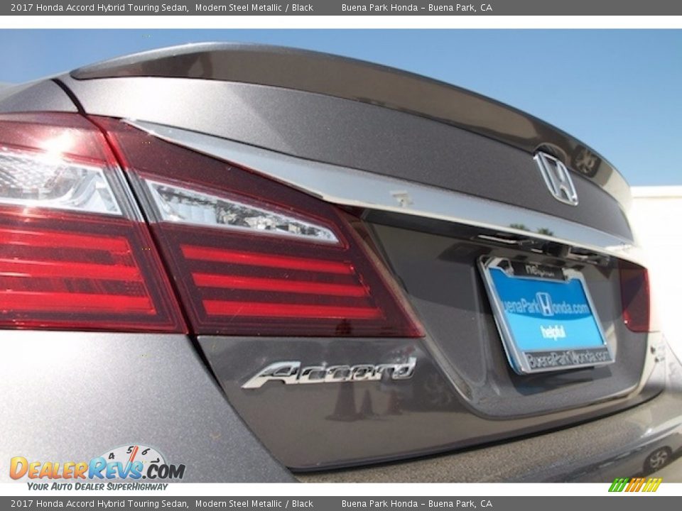 2017 Honda Accord Hybrid Touring Sedan Modern Steel Metallic / Black Photo #3