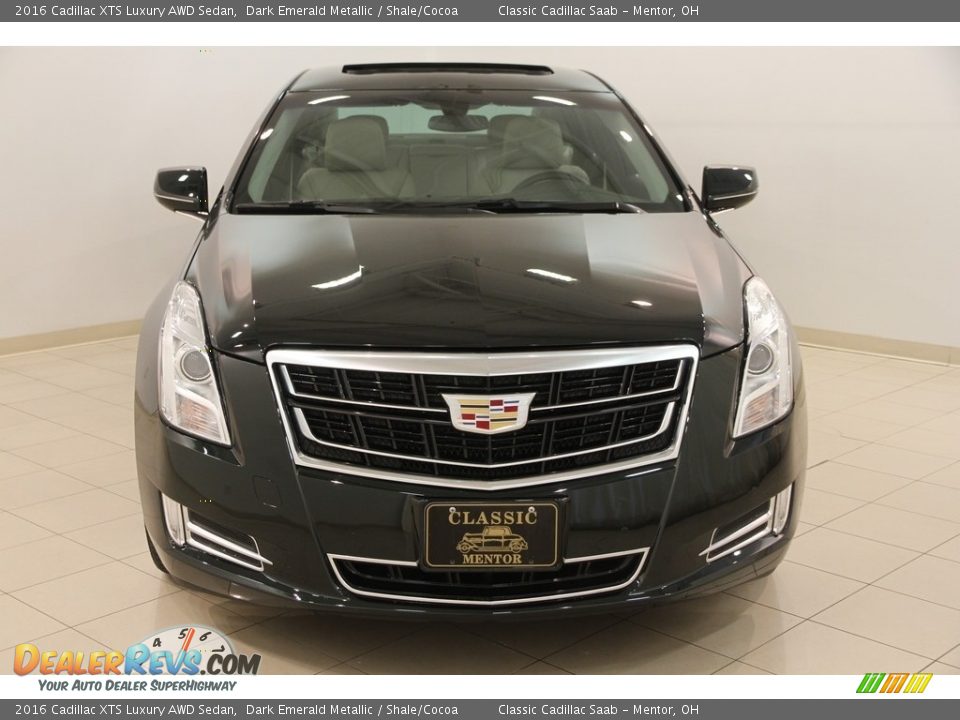 2016 Cadillac XTS Luxury AWD Sedan Dark Emerald Metallic / Shale/Cocoa Photo #2