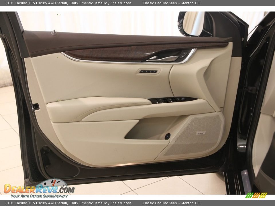 2016 Cadillac XTS Luxury AWD Sedan Dark Emerald Metallic / Shale/Cocoa Photo #4