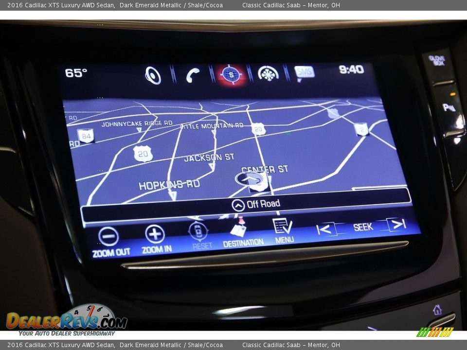 2016 Cadillac XTS Luxury AWD Sedan Dark Emerald Metallic / Shale/Cocoa Photo #11