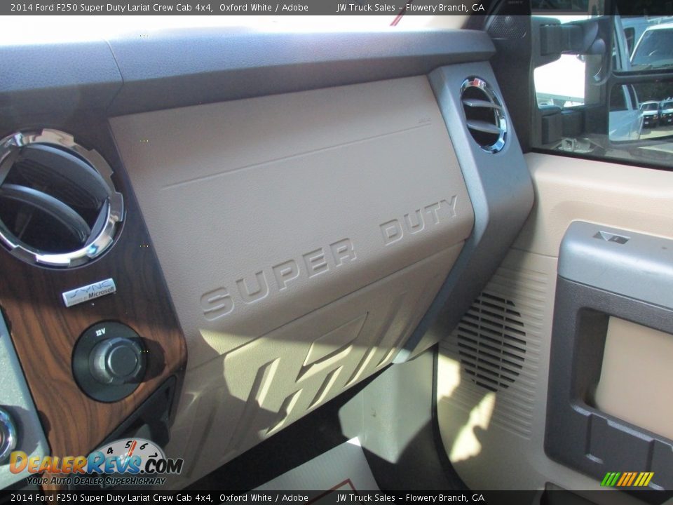 2014 Ford F250 Super Duty Lariat Crew Cab 4x4 Oxford White / Adobe Photo #27