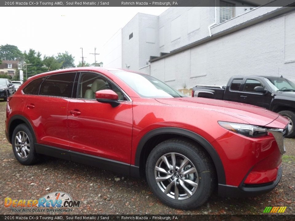Front 3/4 View of 2016 Mazda CX-9 Touring AWD Photo #1