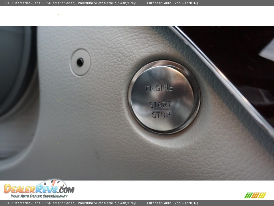 2012 Mercedes-Benz S 550 4Matic Sedan Paladium Silver Metallic / Ash/Grey Photo #26