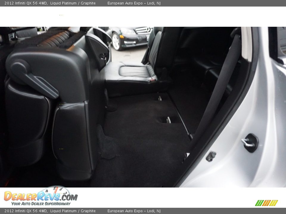 2012 Infiniti QX 56 4WD Liquid Platinum / Graphite Photo #14