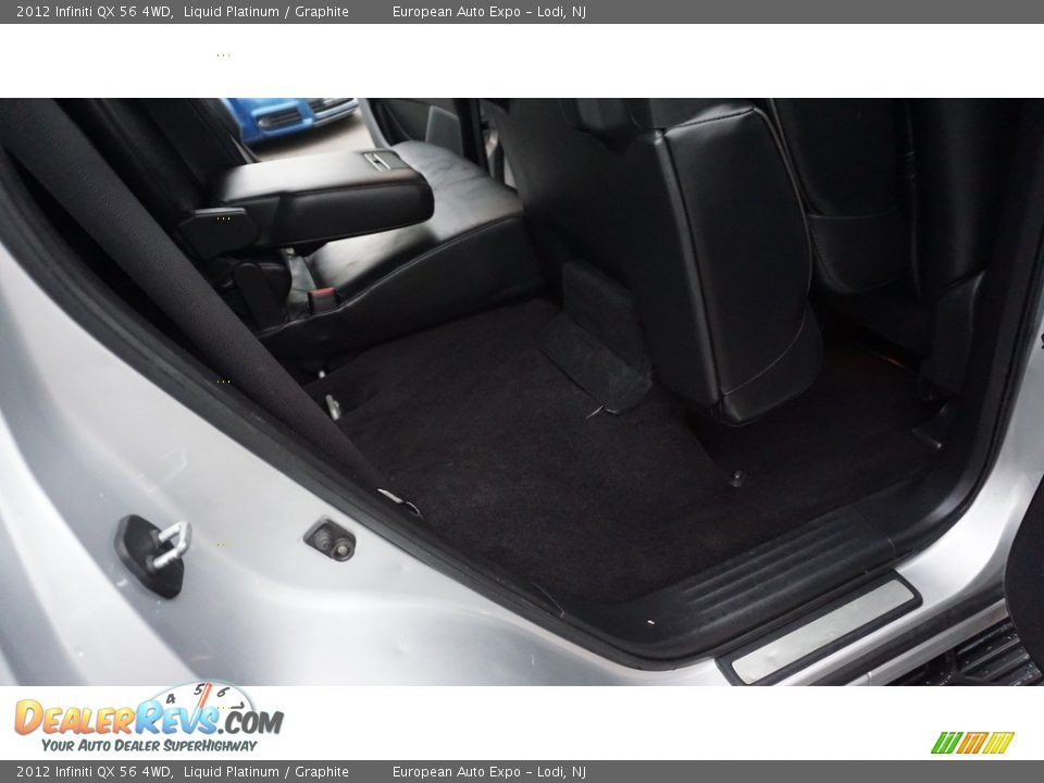2012 Infiniti QX 56 4WD Liquid Platinum / Graphite Photo #16
