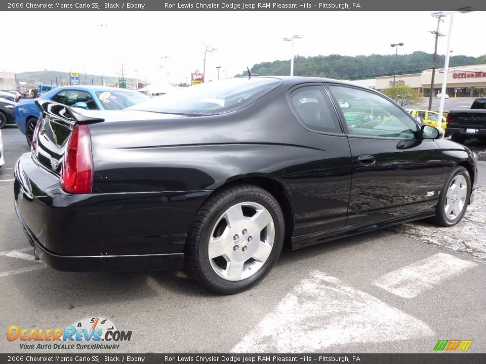 2006 Chevrolet Monte Carlo SS Black / Ebony Photo #4