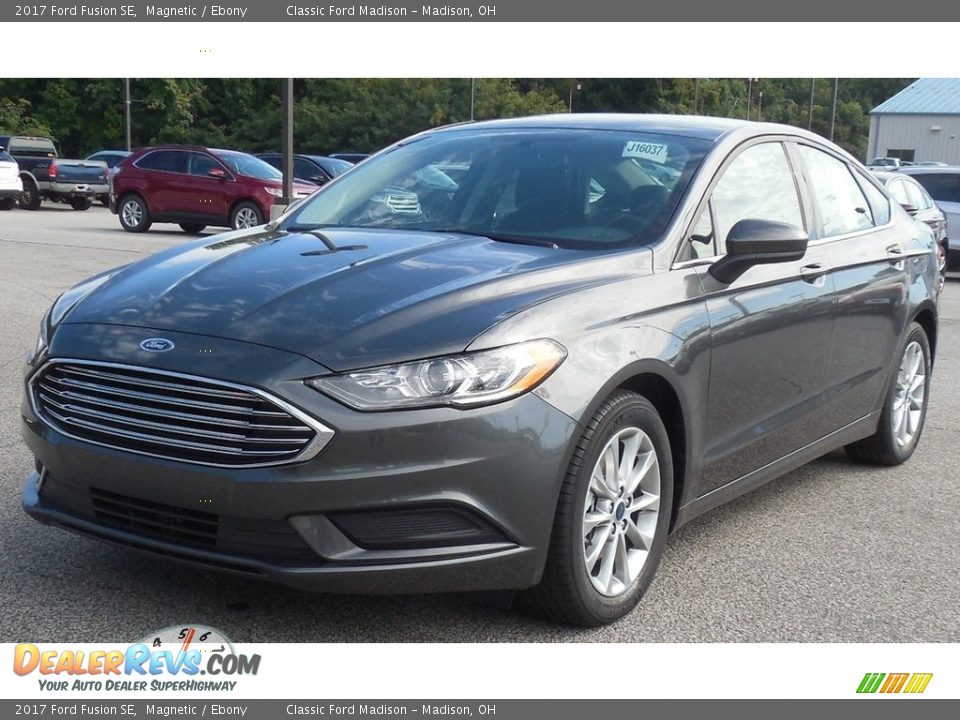 2017 Ford Fusion SE Magnetic / Ebony Photo #1