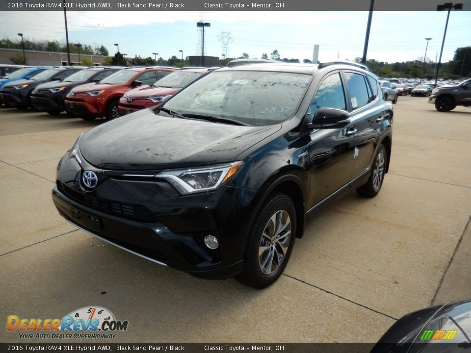 2016 Toyota RAV4 XLE Hybrid AWD Black Sand Pearl / Black Photo #1