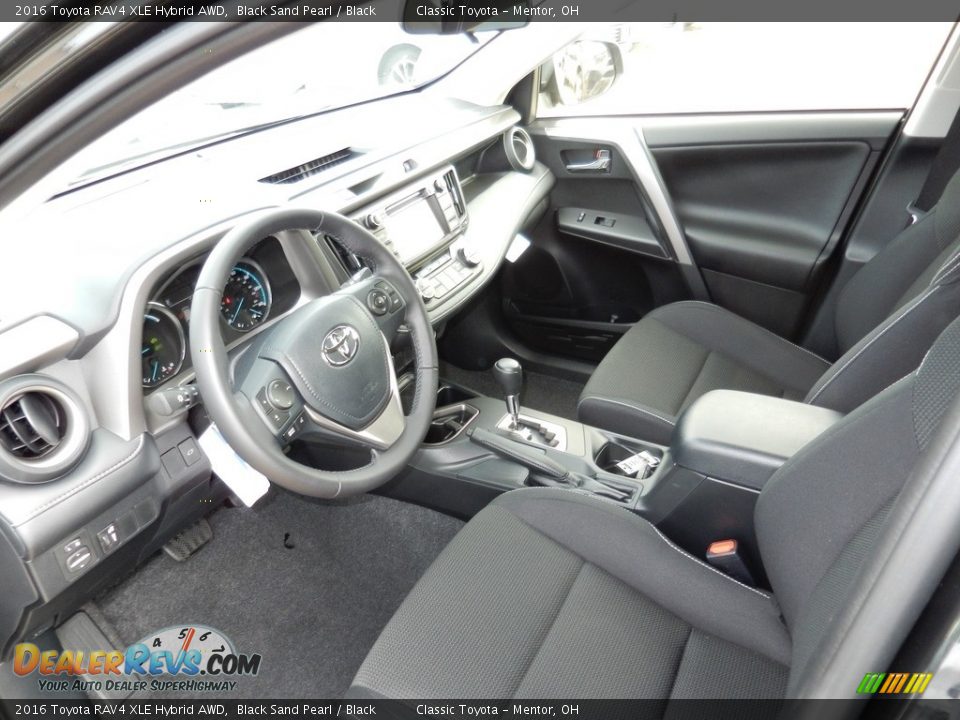 2016 Toyota RAV4 XLE Hybrid AWD Black Sand Pearl / Black Photo #4