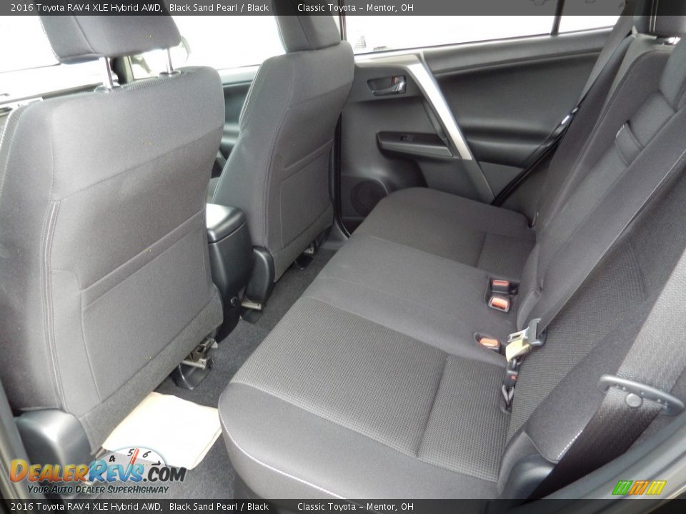 2016 Toyota RAV4 XLE Hybrid AWD Black Sand Pearl / Black Photo #6