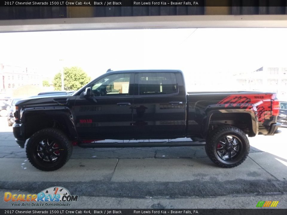 2017 Chevrolet Silverado 1500 LT Crew Cab 4x4 Black / Jet Black Photo #5