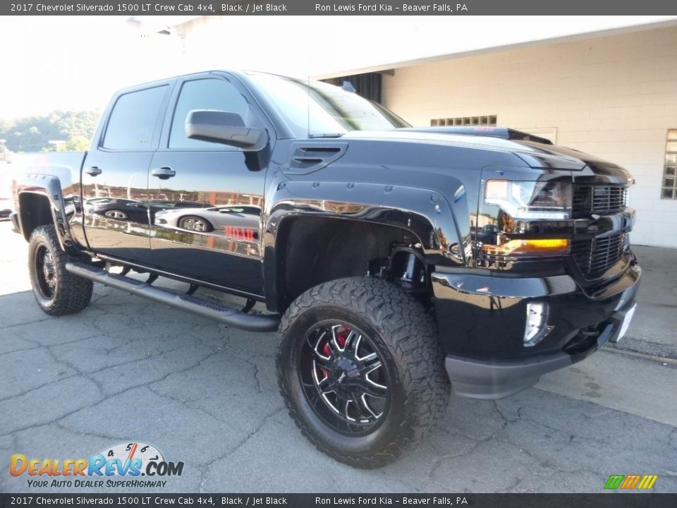 2017 Chevrolet Silverado 1500 LT Crew Cab 4x4 Black / Jet Black Photo #8
