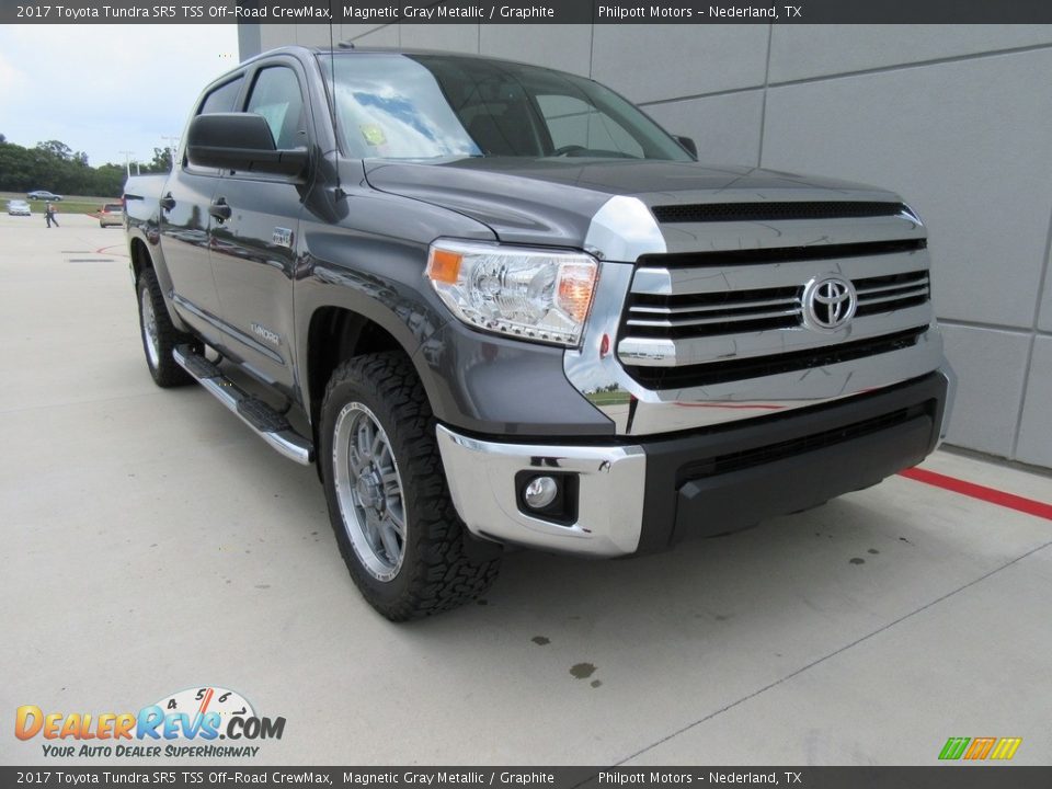 2017 Toyota Tundra SR5 TSS Off-Road CrewMax Magnetic Gray Metallic / Graphite Photo #2