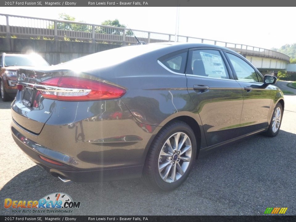 2017 Ford Fusion SE Magnetic / Ebony Photo #3