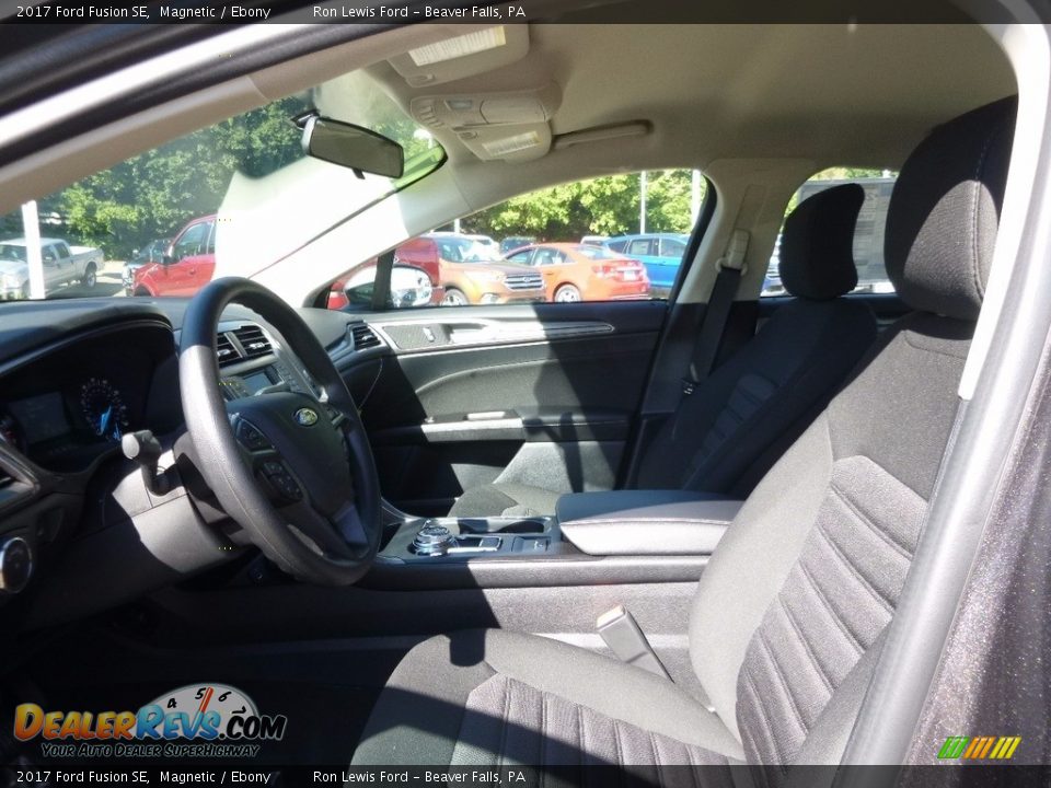 2017 Ford Fusion SE Magnetic / Ebony Photo #11