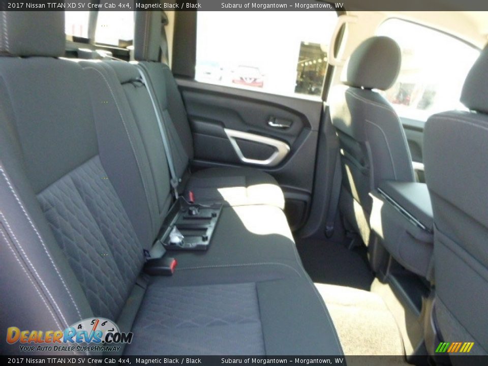 2017 Nissan TITAN XD SV Crew Cab 4x4 Magnetic Black / Black Photo #6