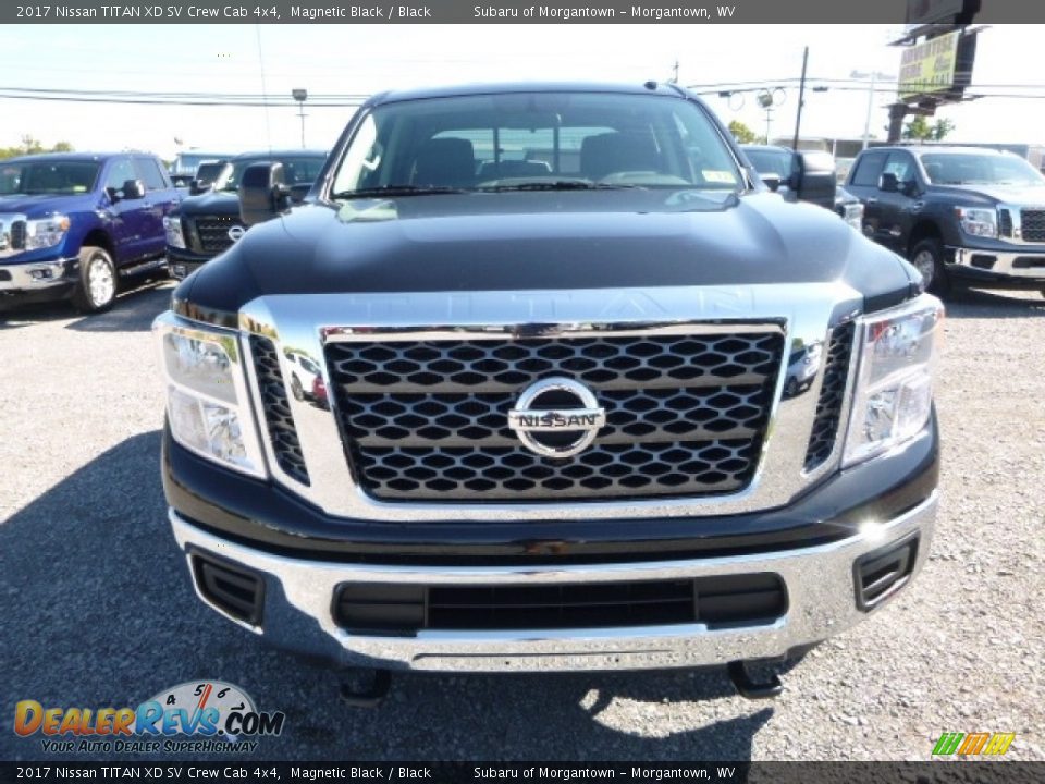 2017 Nissan TITAN XD SV Crew Cab 4x4 Magnetic Black / Black Photo #14