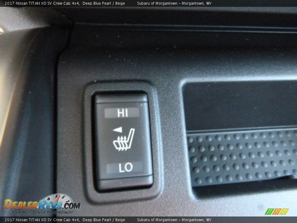 Controls of 2017 Nissan TITAN XD SV Crew Cab 4x4 Photo #18