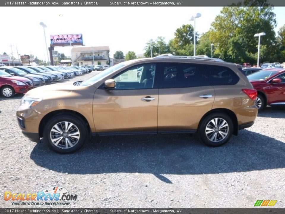 Sandstone 2017 Nissan Pathfinder SV 4x4 Photo #10