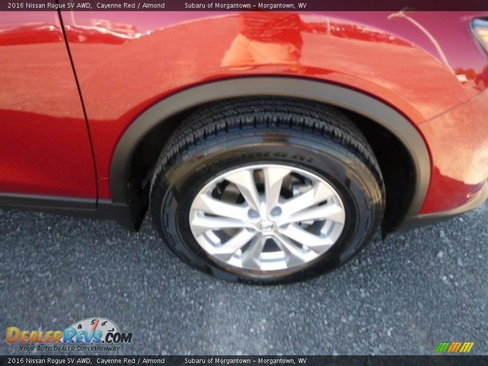 2016 Nissan Rogue SV AWD Cayenne Red / Almond Photo #2