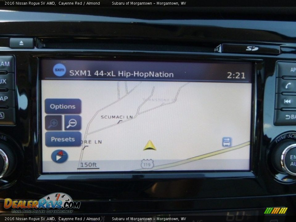 2016 Nissan Rogue SV AWD Cayenne Red / Almond Photo #18