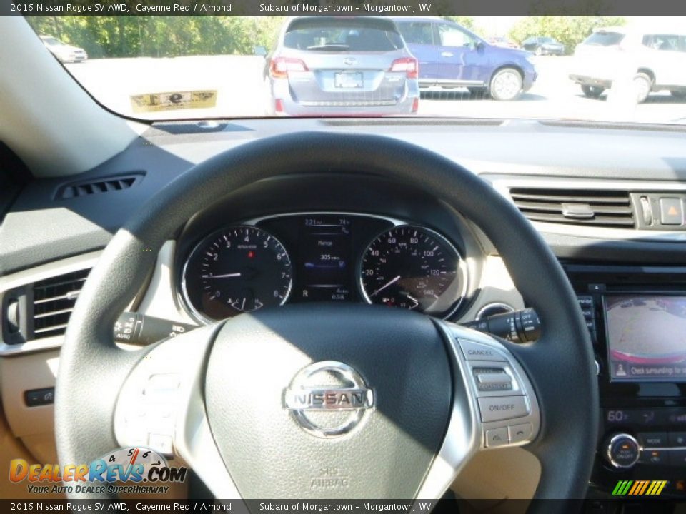 2016 Nissan Rogue SV AWD Cayenne Red / Almond Photo #20