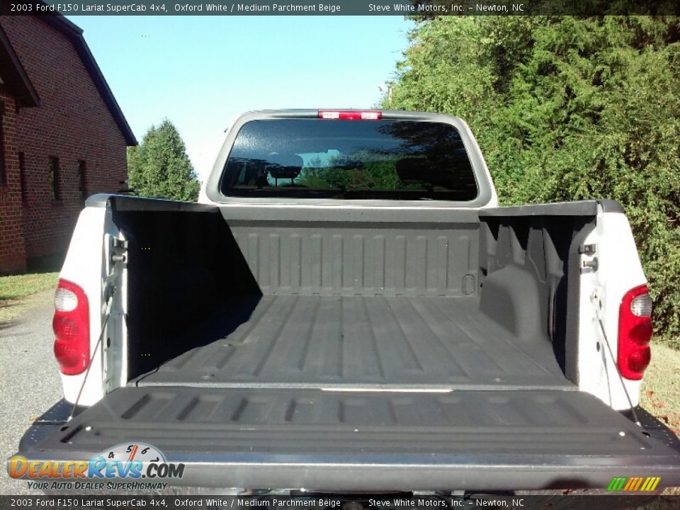 2003 Ford F150 Lariat SuperCab 4x4 Oxford White / Medium Parchment Beige Photo #11