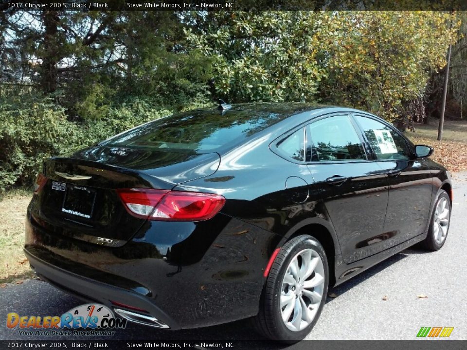 2017 Chrysler 200 S Black / Black Photo #6