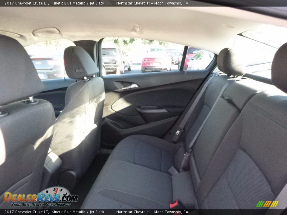 2017 Chevrolet Cruze LT Kinetic Blue Metallic / Jet Black Photo #12