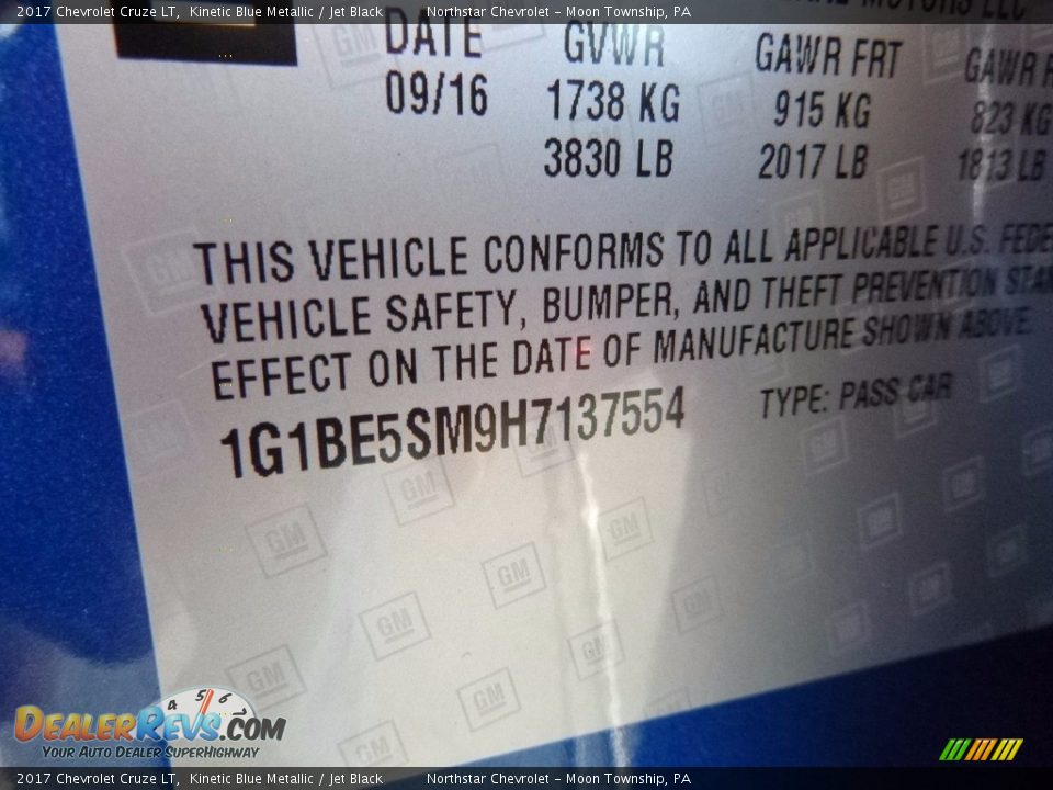2017 Chevrolet Cruze LT Kinetic Blue Metallic / Jet Black Photo #15