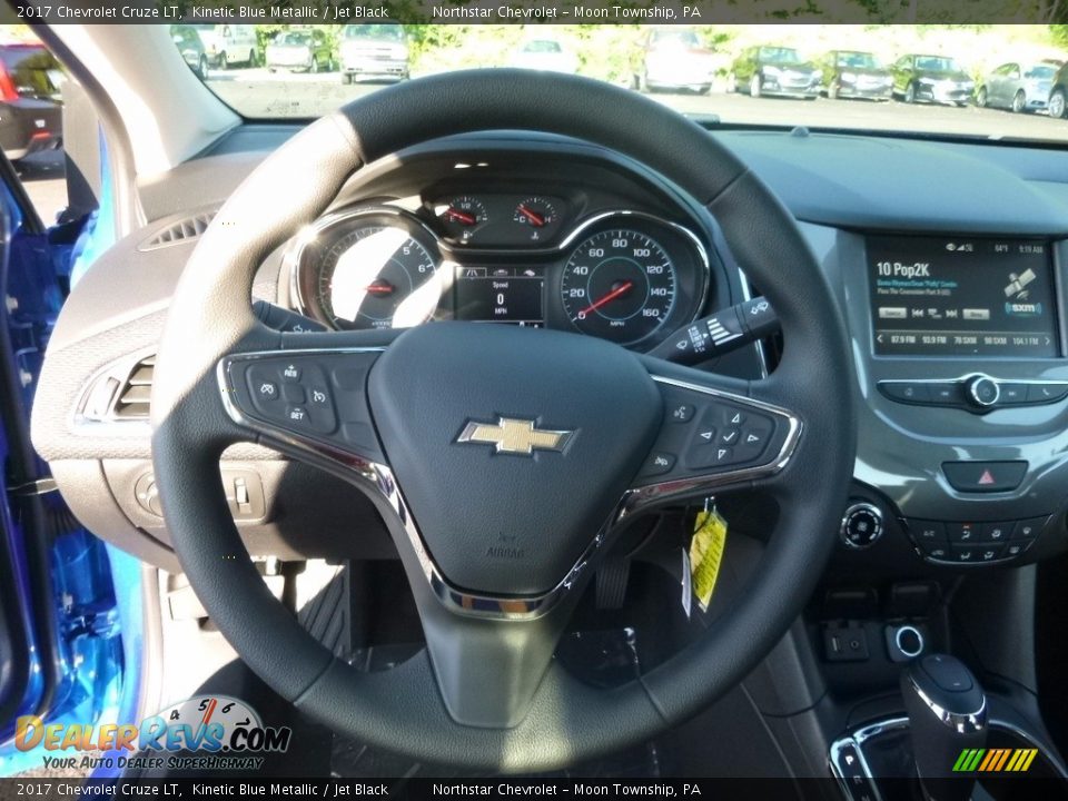 2017 Chevrolet Cruze LT Kinetic Blue Metallic / Jet Black Photo #16