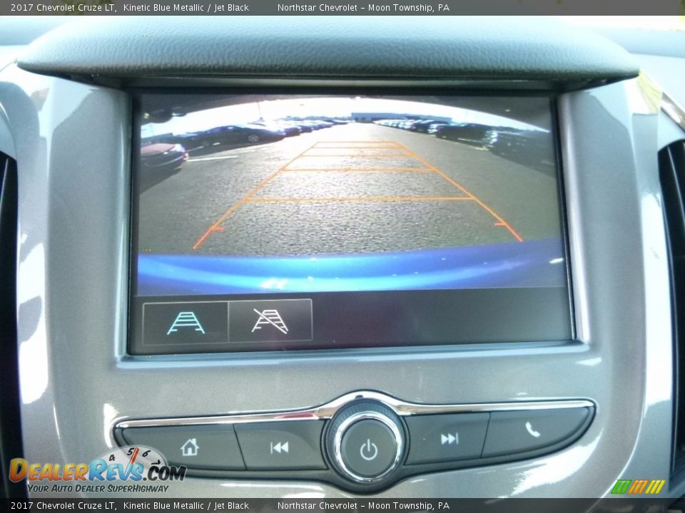 2017 Chevrolet Cruze LT Kinetic Blue Metallic / Jet Black Photo #18