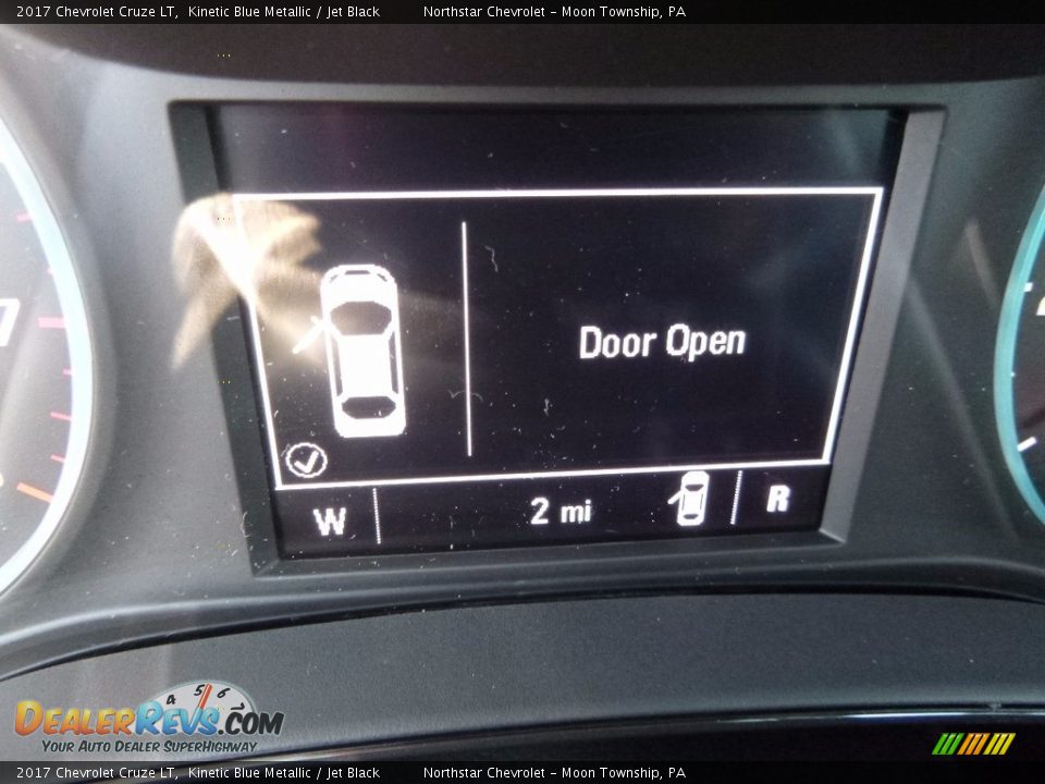 2017 Chevrolet Cruze LT Kinetic Blue Metallic / Jet Black Photo #20