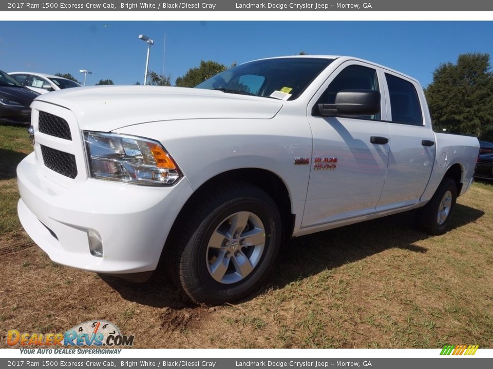 2017 Ram 1500 Express Crew Cab Bright White / Black/Diesel Gray Photo #1
