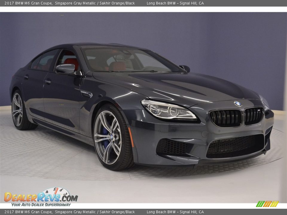 Front 3/4 View of 2017 BMW M6 Gran Coupe Photo #1