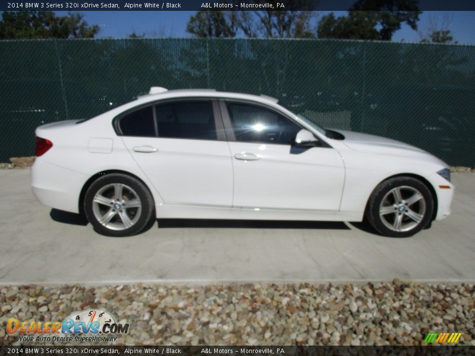 2014 BMW 3 Series 320i xDrive Sedan Alpine White / Black Photo #2