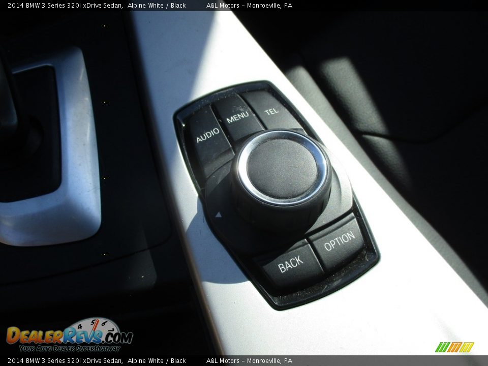 2014 BMW 3 Series 320i xDrive Sedan Alpine White / Black Photo #18
