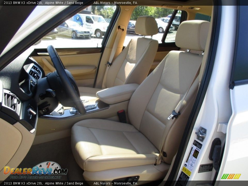 2013 BMW X3 xDrive 28i Alpine White / Sand Beige Photo #13
