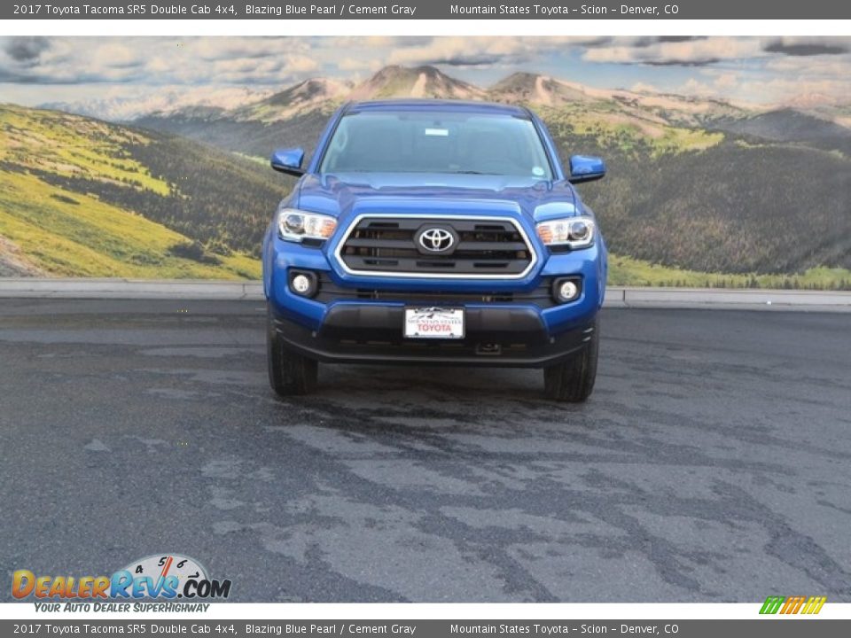 2017 Toyota Tacoma SR5 Double Cab 4x4 Blazing Blue Pearl / Cement Gray Photo #2