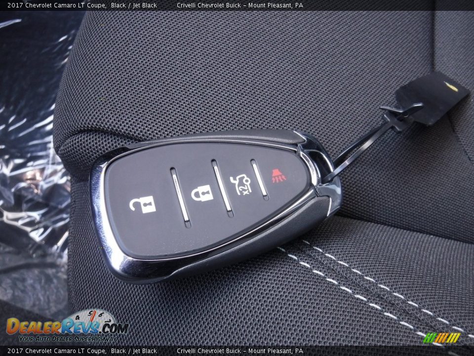Keys of 2017 Chevrolet Camaro LT Coupe Photo #24