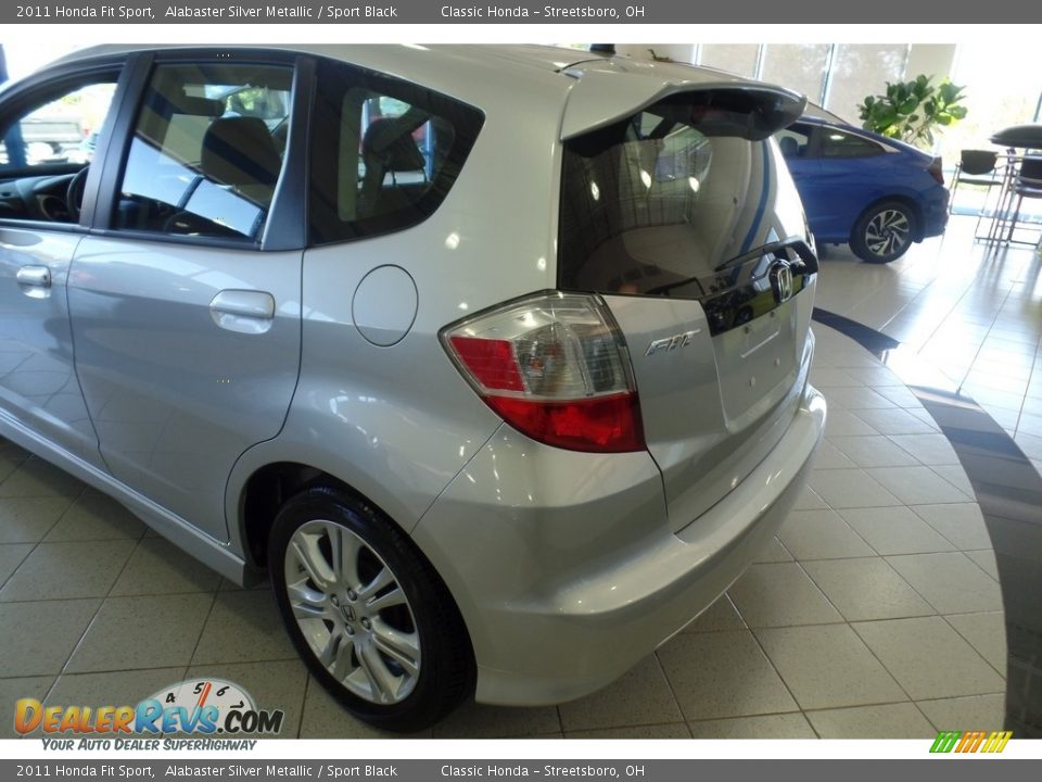 2011 Honda Fit Sport Alabaster Silver Metallic / Sport Black Photo #7