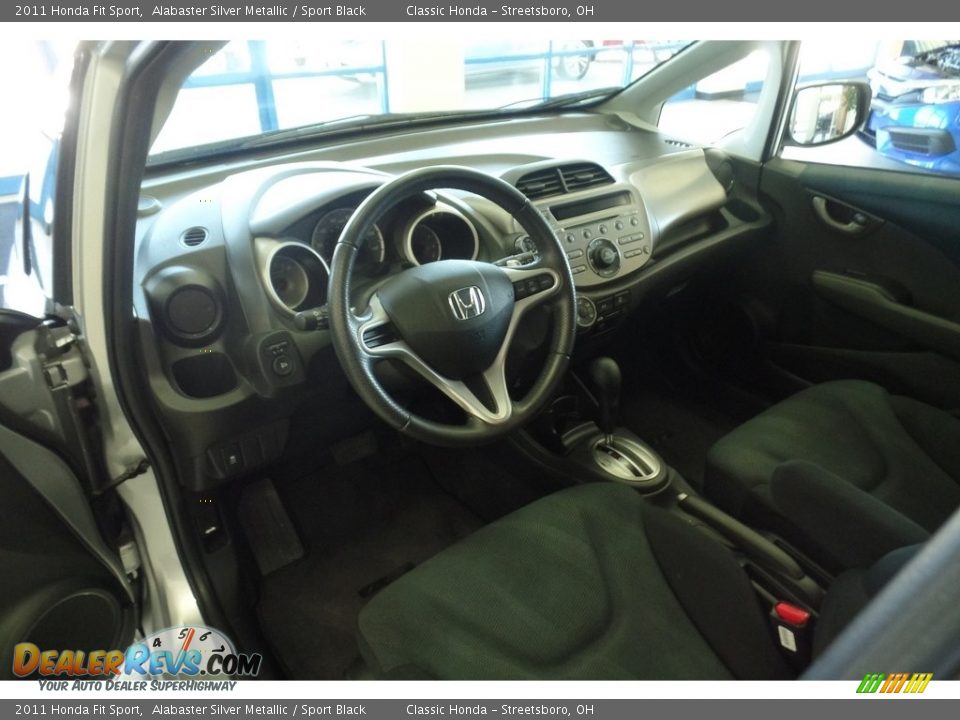 2011 Honda Fit Sport Alabaster Silver Metallic / Sport Black Photo #11