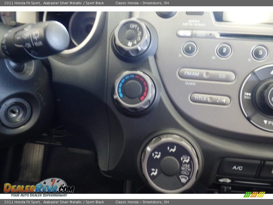 2011 Honda Fit Sport Alabaster Silver Metallic / Sport Black Photo #18