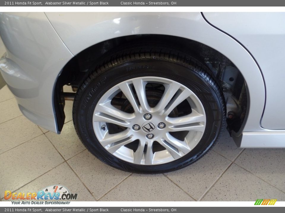 2011 Honda Fit Sport Alabaster Silver Metallic / Sport Black Photo #25